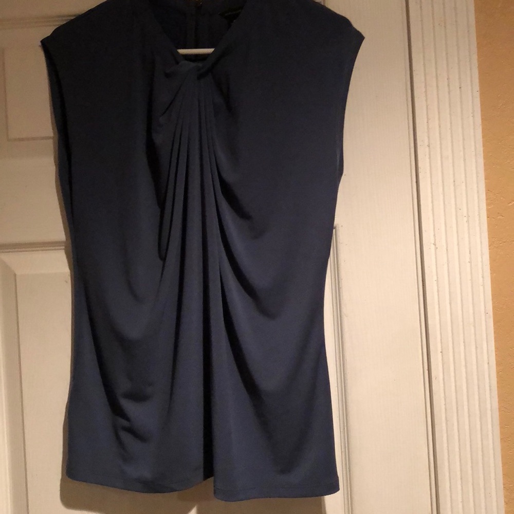 Gorgeous NWT Fall Ann Taylor Forest Green Blouse